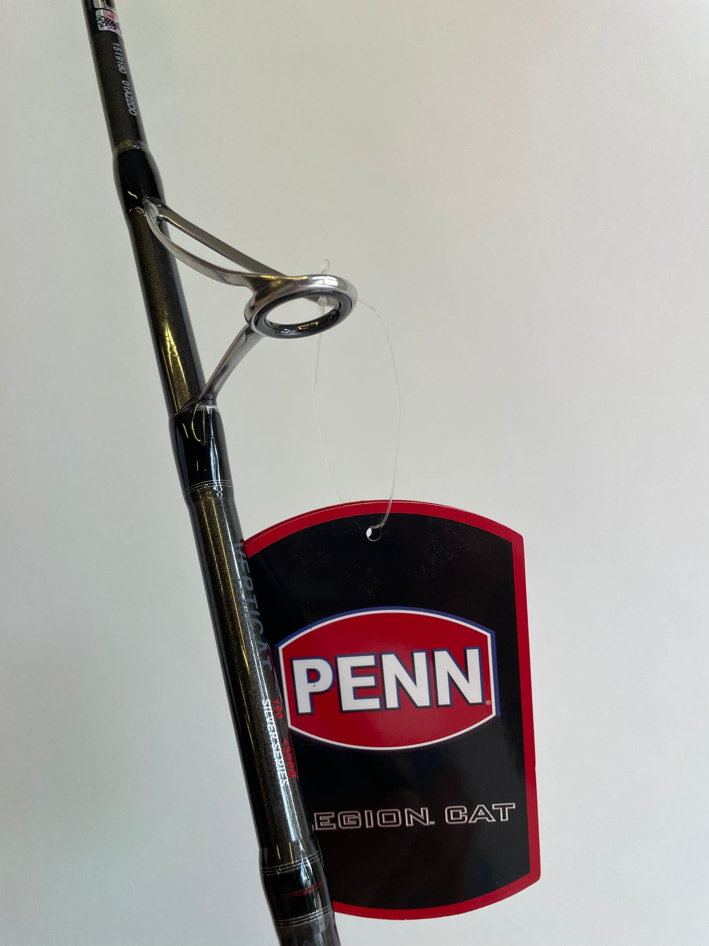Penn Legion Cat Vertical Silver Series