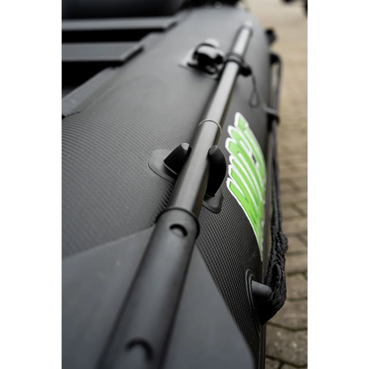 Tender Madcat Robuster 320