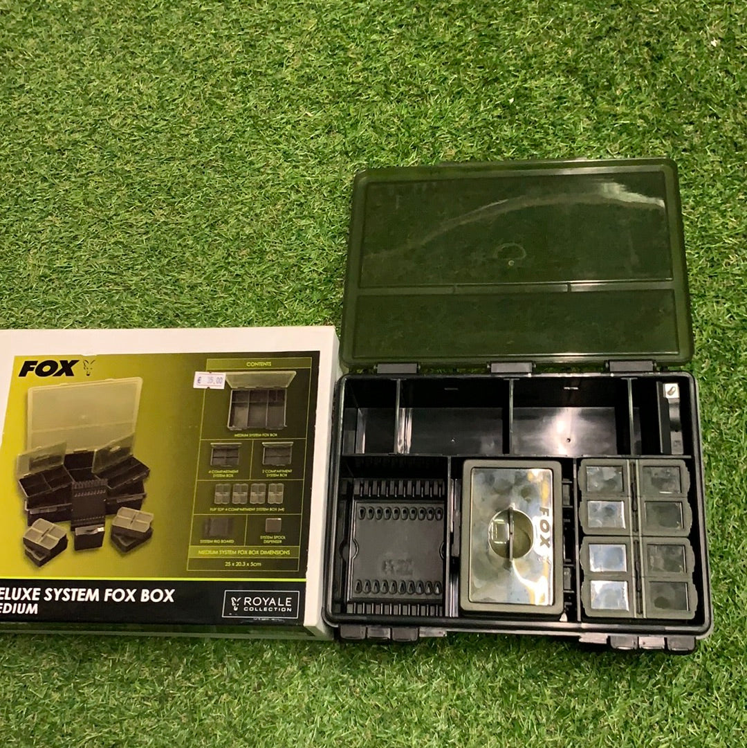 Fox Deluxe System Box Medium – Pesca Evolution
